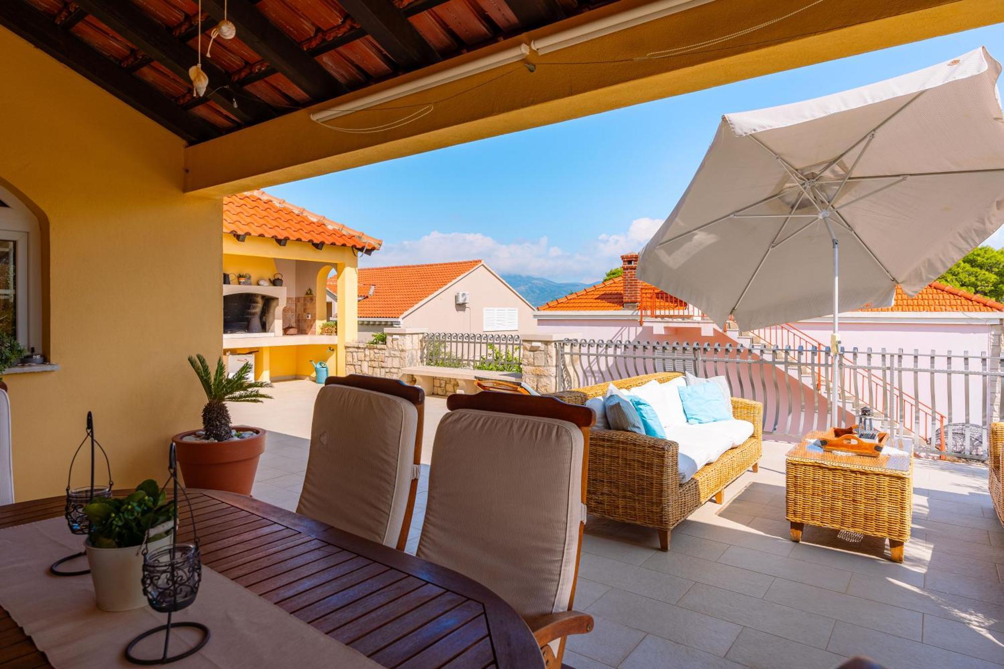 House 4 You Lumbarda Exterior foto